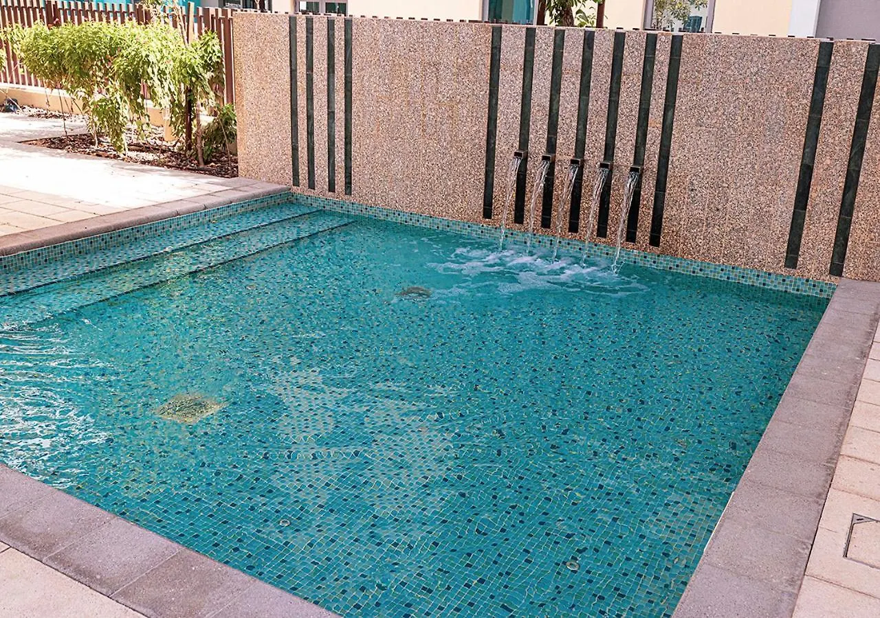 5 Star New Modern Studio Dubai 0*,