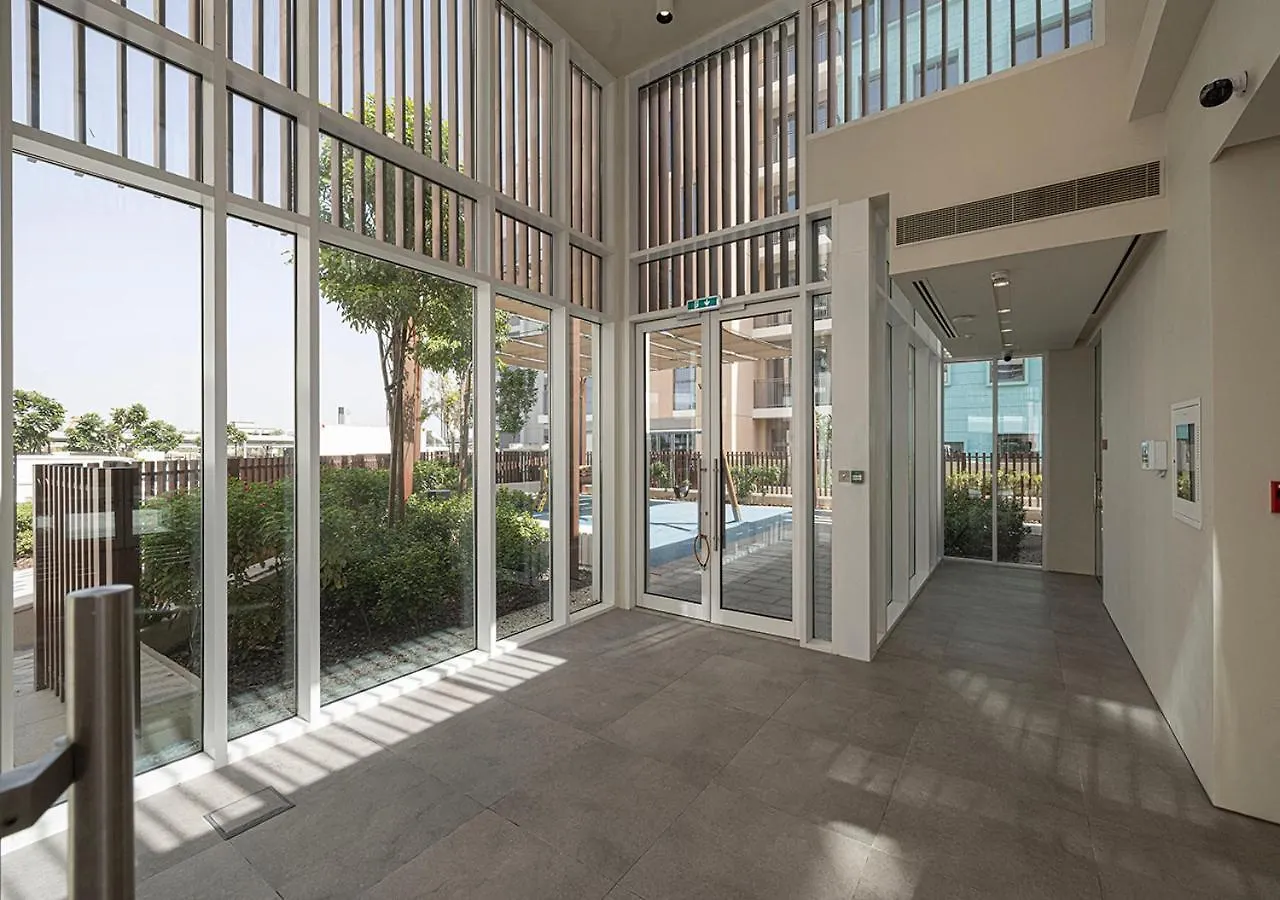 Apartment 5 Star New Modern Studio Dubai