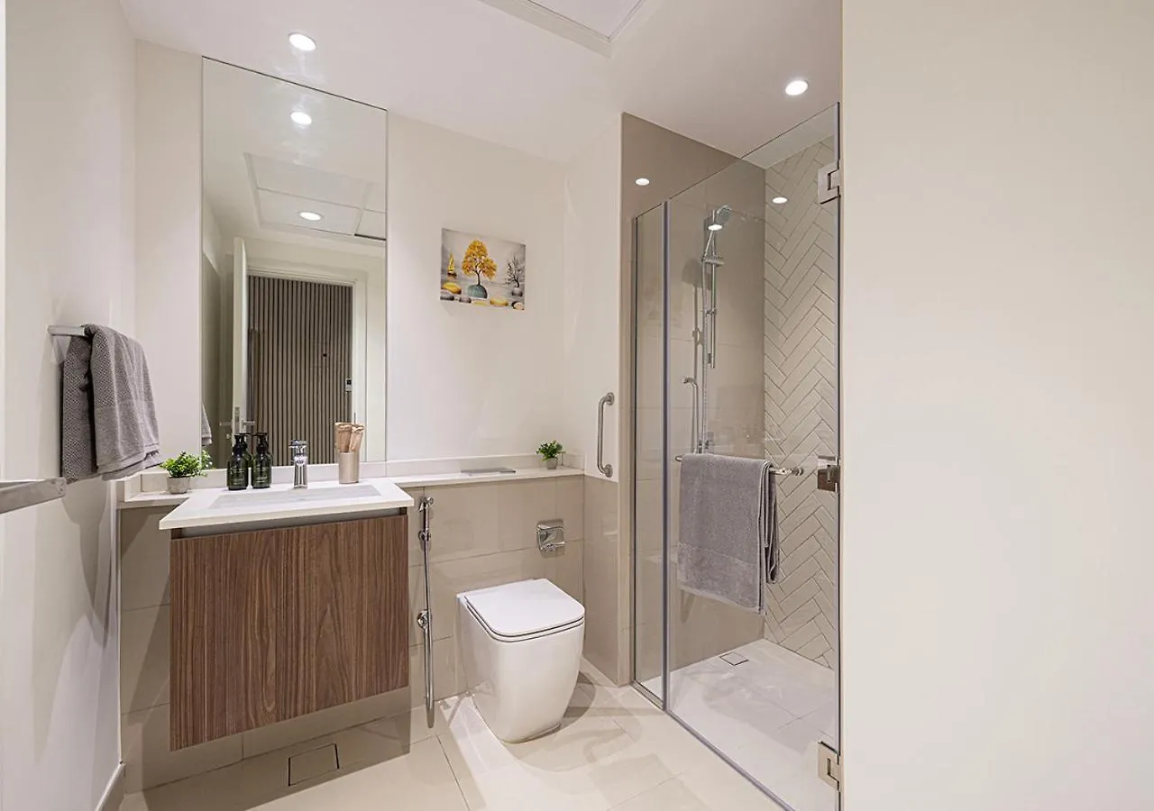 5 Star New Modern Studio Dubai